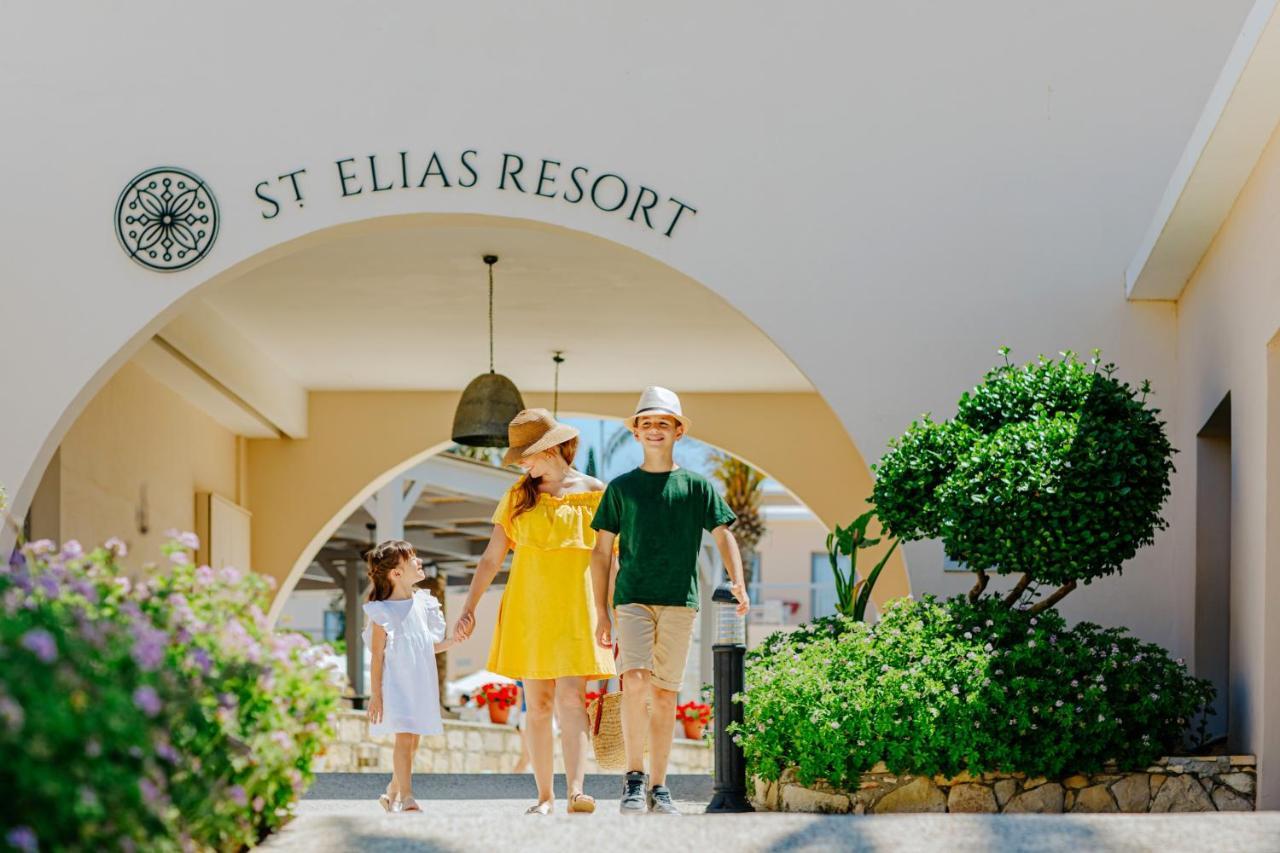 Louis St. Elias Resort & Waterpark Протарас Екстериор снимка